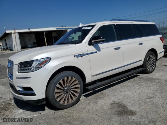 2019 Lincoln Navigator L Reserve with VIN 5LMJJ3LT2KEL04471, listed as a Copart auction lot 69674044 with 55,271 mi miles and Salvage Title. Bid and sale history available at carsss.com. Image 1.