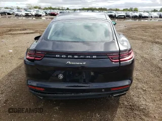 2018 Porsche Panamera 4 E-Hybrid z VIN WP0AE2A72JL127720, wystawiony jako Copart lot #71872404 z przebiegiem Nie podano mil oraz Szkoda całkowita • Salvage title. Historia ofert i sprzedaży dostępna na DreamBid. Obrazek 6.