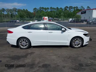 2020 Ford Fusion SE with VIN 3FA6P0H78LR237689, listed as a IAAI auction lot 42492036 with 63,303 mi miles and . Bid and sale history available at DreamBid. Image 13.