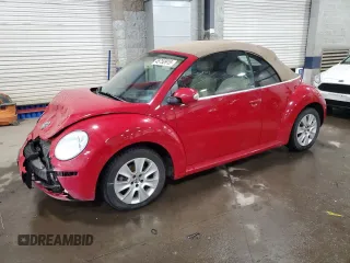 2009 Volkswagen Beetle S with VIN 3VWRG31YX9M400423, listed as a Copart auction lot 45750915 with 113,410 mi miles and Salvage title. Bid and sale history available at DreamBid. Image 1.