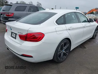 2019 BMW 4 Series 430i with VIN WBA4J1C57KBM17793, listed as a IAAI auction lot 41773832 with 78,110 mi miles. Bid and sale history available at carsss.com. Image 4.