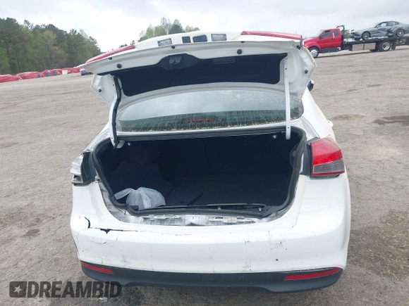 2018 Kia Forte LX with VIN 3KPFK4A78JE243751, listed as a IAAI auction lot 41907111 with 101,729 mi miles. Bid and sale history available at carsss.com. Image 17.