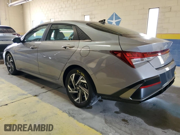 2025 Hyundai Elantra SEL Convenience z VIN KMHLS4DG4SU893058, wystawiony jako Copart lot #60174935 z przebiegiem 16 187 mil mil oraz Czysty tytuł • Clean title. Historia ofert i sprzedaży dostępna na DreamBid. Obrazek 2.
