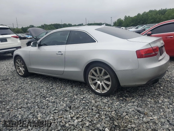 2011 Audi A5 Premium Plus z VIN WAULFAFR9BA007465, wystawiony jako Copart lot #60193325 z przebiegiem 90 951 mil mil oraz Czysty tytuł • Clean title. Historia ofert i sprzedaży dostępna na DreamBid. Obrazek 2.