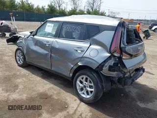 2025 Kia Soul LX with VIN KNDJ23AU9S7934346, listed as a IAAI auction lot 41887228 with 4,819 mi miles. Bid and sale history available at carsss.com. Image 3.