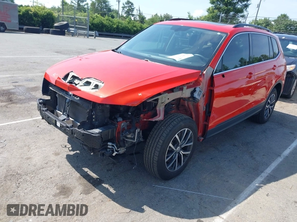 2019 Volkswagen Tiguan SE with VIN 3VV3B7AX8KM128788, listed as a IAAI auction lot 42462376 with 78,533 mi miles and . Bid and sale history available at DreamBid. Image 18.
