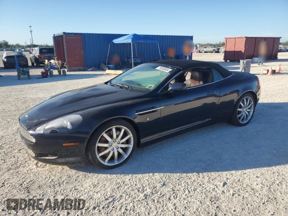 2006 Aston Martin DB9 z VIN SCFAB02A96GB04608, wystawiony jako Copart lot #76550654 z przebiegiem Nie podano mil oraz Nie do naprawy. Historia ofert i sprzedaży dostępna na DreamBid. Obrazek 1.