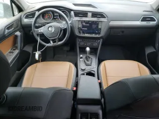 2019 Volkswagen Tiguan SE with VIN 3VV2B7AX2KM201195, listed as a Copart auction lot 52821335 with 72,382 mi miles and Salvage Title. Bid and sale history available at DreamBid. Image 8.