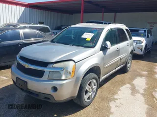 2008 Chevrolet Equinox LT with VIN 2CNDL33F186025675, listed as a IAAI auction lot 41834427 with 238,331 mi miles. Bid and sale history available at carsss.com. Image 2.
