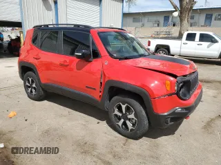 2022 Jeep Renegade Trailhawk z VIN ZACNJDC11NPN99956, wystawiony jako Copart lot #53164425 z przebiegiem 20 001 mil mil oraz Szkoda całkowita • Salvage title. Historia ofert i sprzedaży dostępna na DreamBid. Obrazek 4.
