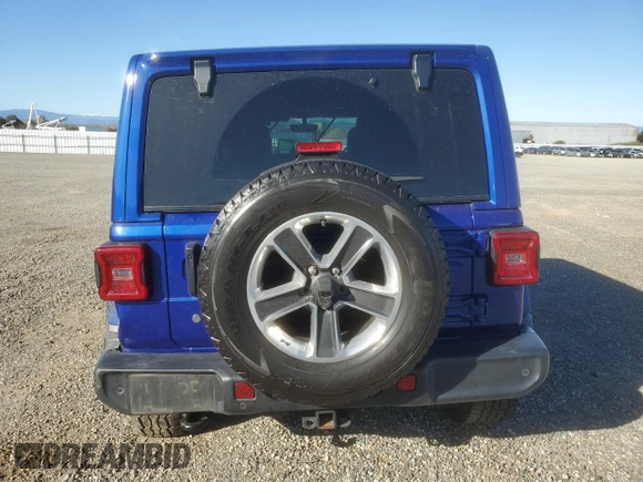 2018 Jeep Wrangler Unlimited Sahara z VIN 1C4HJXENXJW262779, wystawiony jako Copart lot #47882345 z przebiegiem Nie podano mil oraz Szkoda całkowita • Salvage title. Historia ofert i sprzedaży dostępna na DreamBid. Obrazek 6.