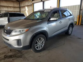 2014 Kia Sorento LX with VIN 5XYKT4A71EG462250, listed as a Copart auction lot 50083895 with 106,370 mi miles and Clean Title. Bid and sale history available at carsss.com. Image 1.
