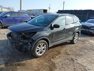 2018 Ford Escape SE z VIN 1FMCU9GD9JUC25456, wystawiony jako IAAI lot #41721436 z przebiegiem 55 642 mil mil oraz . Historia ofert i sprzedaży dostępna na DreamBid. Obrazek 18.