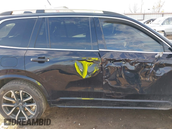 2018 Volvo XC90 Momentum with VIN YV4102CK5J1382547, listed as a IAAI auction lot 41288483 with 117,186 mi miles and . Bid and sale history available at DreamBid. Image 13.