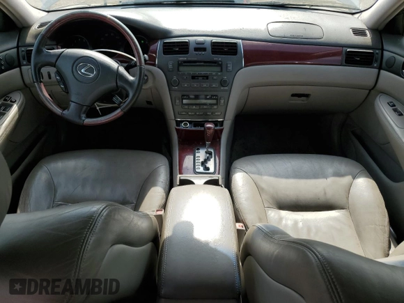 2002 Lexus ES 300 with VIN JTHBF30G420039326, listed as a Copart auction lot 57362965 with 182,175 mi miles and Clean title. Bid and sale history available at DreamBid. Image 8.
