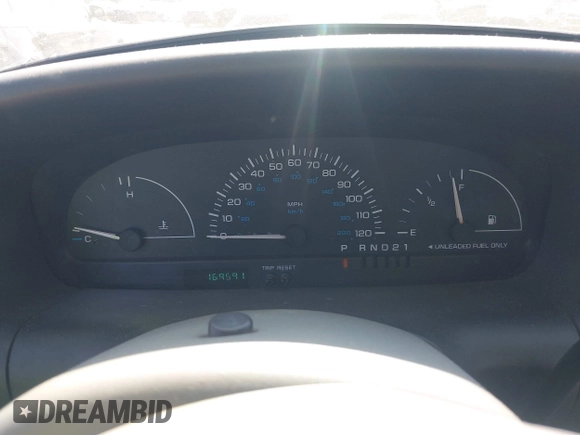 1999 Dodge Caravan с VIN 2B4FP25B3XR273815, выставлен на аукционе IAAI как лот 42074195 с пробегом 169 591 миль миль и . История ставок и продаж доступна на DreamBid. Изображение 7.