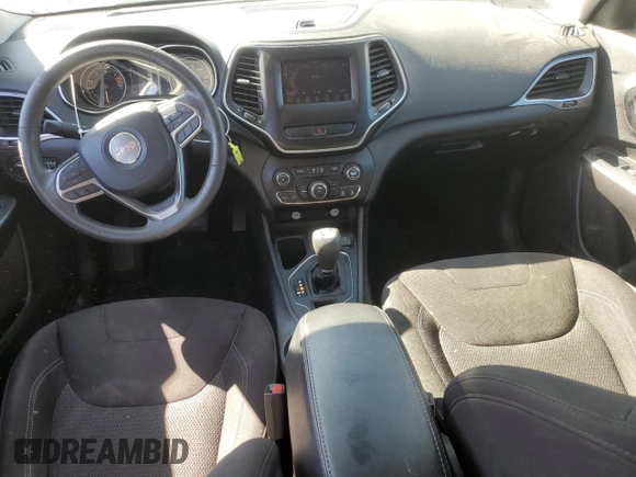 2020 Jeep Cherokee Latitude with VIN 1C4PJLCB8LD654719, listed as a Copart auction lot 63266675 with 83,070 mi miles and Salvage title. Bid and sale history available at DreamBid. Image 8.
