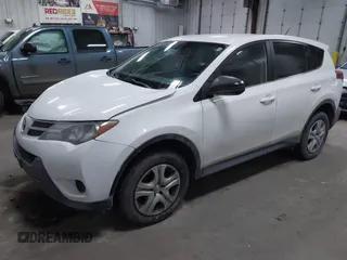 2015 Toyota RAV4 LE with VIN 2T3BFREV0FW253081, listed as a IAAI auction lot 40993797 with 154,068 mi miles. Bid and sale history available at carsss.com. Image 17.