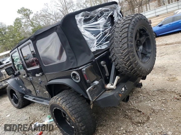 2008 Jeep Wrangler Unlimited Sahara with VIN 1J4GA59168L580525, listed as a Copart auction lot 47147905 with 223,138 mi miles and Salvage Title. Bid and sale history available at carsss.com. Image 2.