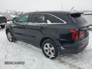 2021 Kia Sorento LX z VIN 5XYRGDLC5MG052952, wystawiony jako Copart lot #88166955 z przebiegiem 67 725 mil mil oraz Szkoda całkowita • Salvage title. Historia ofert i sprzedaży dostępna na DreamBid. Obrazek 2.