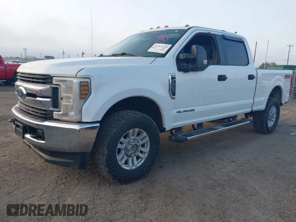 2018 Ford Super Duty F-250 SRW XL with VIN 1FT7W2BT9JEB87422, listed as a IAAI auction lot 41367216 with 162,239 mi miles. Bid and sale history available at carsss.com. Image 6.