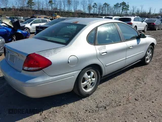 2006 Ford Taurus SE with VIN 1FAFP53U66A206014, listed as a IAAI auction lot 42045047 with 65,326 mi miles. Bid and sale history available at carsss.com. Image 4.