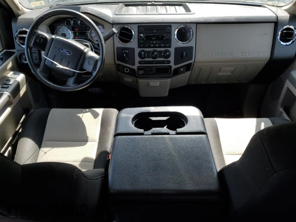 2008 Ford Super Duty F-250 SRW XL with VIN 1FTSW21588EE20603, listed as a Copart auction lot 52768015 with 99,125 mi miles and Salvage Title. Bid and sale history available at carsss.com. Image 8.