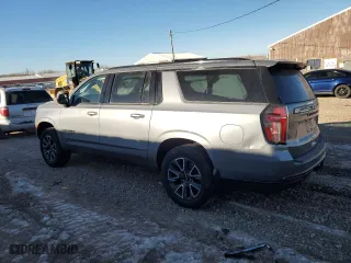 2022 Chevrolet Suburban Z71 with VIN 1GNSKDKD4NR255061, listed as a Copart auction lot 85507694 with 107,856 mi miles and Salvage Title. Bid and sale history available at carsss.com. Image 2.