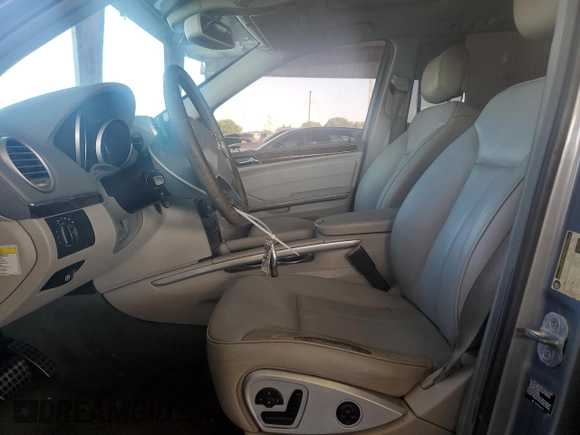 2010 Mercedes-Benz GL-Class GL 450 with VIN 4JGBF7BE9AA611578, listed as a Copart auction lot 77575684 with 185,262 mi miles and Clean Title. Bid and sale history available at carsss.com. Image 7.