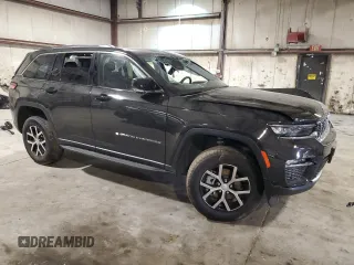 2023 Jeep Grand Cherokee Limited z VIN 1C4RJHBG3PC612389, wystawiony jako Copart lot #47825155 z przebiegiem 14 585 mil mil oraz Szkoda całkowita • Salvage title. Historia ofert i sprzedaży dostępna na DreamBid. Obrazek 4.