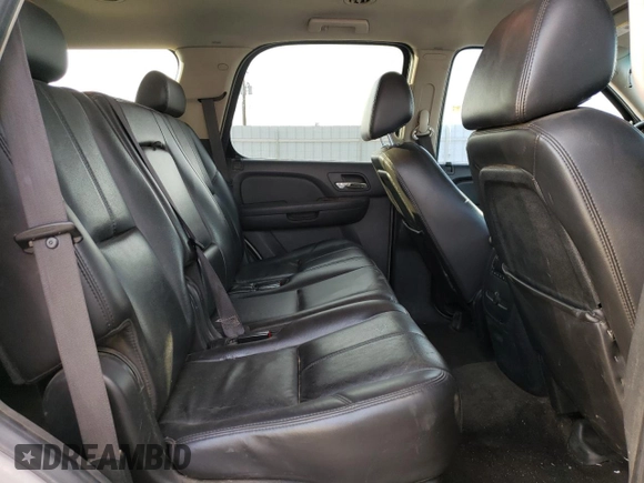 2009 GMC Yukon SLT w/4SB with VIN 1GKFK33009R240907, listed as a Copart auction lot 45922255 with 295,760 mi miles and Salvage Title. Bid and sale history available at carsss.com. Image 11.