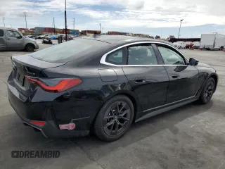 2024 BMW i4 eDrive35 z VIN WBY43AW04RFT15284, wystawiony jako Copart lot #47808395 z przebiegiem 7 225 mil mil oraz Szkoda całkowita • Salvage title. Historia ofert i sprzedaży dostępna na DreamBid. Obrazek 3.