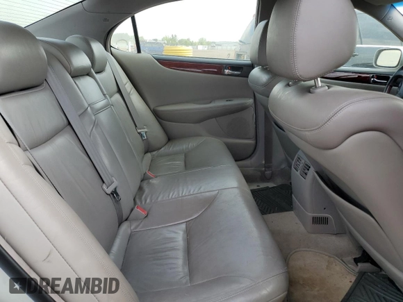 2002 Lexus ES 300 with VIN JTHBF30G420039326, listed as a Copart auction lot 57362965 with 182,175 mi miles and Clean title. Bid and sale history available at DreamBid. Image 10.