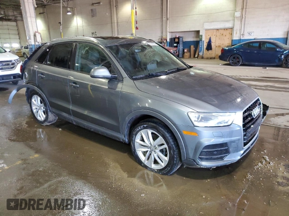 2017 Audi Q3 Premium z VIN WA1BCCFS8HR016720, wystawiony jako Copart lot #51948765 z przebiegiem 98 043 mil mil oraz Czysty tytuł • Clean title. Historia ofert i sprzedaży dostępna na DreamBid. Obrazek 4.