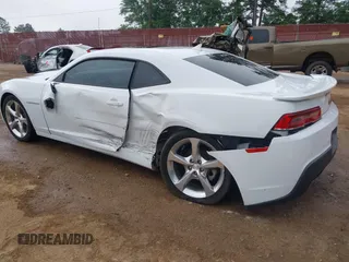 2014 Chevrolet Camaro LT z VIN 2G1FC1E39E9245413, wystawiony jako IAAI lot #42080811 z przebiegiem 88 584 mil mil oraz . Historia ofert i sprzedaży dostępna na DreamBid. Obrazek 3.