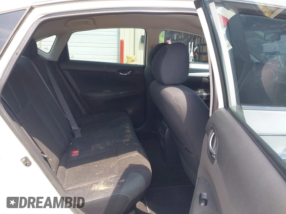 2017 Nissan Sentra S с VIN 3N1AB7AP7HY381773, выставлен на аукционе IAAI как лот 42247232 с пробегом 102 956 миль миль и . История ставок и продаж доступна на DreamBid. Изображение 8.