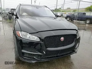 2018 Jaguar F-Pace 25t Premium with VIN SADCJ2FXXJA252400, listed as a Copart auction lot 55306745 with Not provided miles and Salvage title. Bid and sale history available at DreamBid. Image 14.