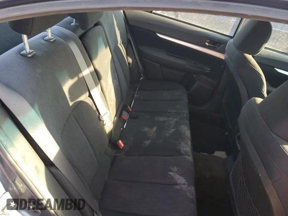 2013 Subaru Legacy Premium z VIN 4S3BMCC62D3031706, wystawiony jako Copart lot #49110685 z przebiegiem 145 404 mil mil oraz Szkoda całkowita • Salvage title. Historia ofert i sprzedaży dostępna na DreamBid. Obrazek 10.