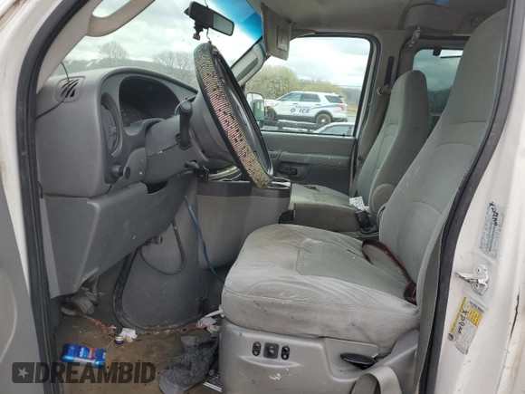 2008 Ford Econoline Passenger XL with VIN 1FMNE11W48DA43630, listed as a Copart auction lot 49705745 with 151,622 mi miles and Salvage Title. Bid and sale history available at DreamBid. Image 7.