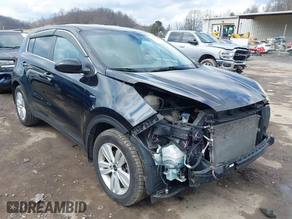2018 Kia Sportage LX with VIN KNDPMCAC3J7380179, listed as a IAAI auction lot 41672067 with 134,390 mi miles. Bid and sale history available at carsss.com. Image 1.