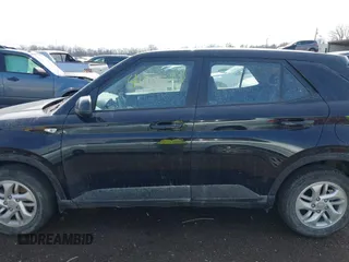 2022 Hyundai Venue SE with VIN KMHRB8A39NU198646, listed as a IAAI auction lot 41907792 with 24,131 mi miles and . Bid and sale history available at DreamBid. Image 14.