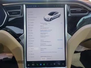 2016 Tesla Model S 90D with VIN 5YJSA1E26GF147327, listed as a IAAI auction lot 42077766 with 89,502 mi miles and . Bid and sale history available at DreamBid. Image 18.