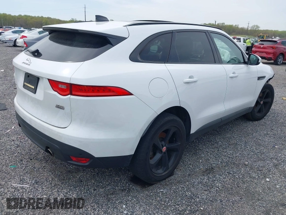 2020 Jaguar F-Pace 30t Prestige with VIN SADCK2GX7LA647309, listed as a IAAI auction lot 41929282 with 118,173 mi miles and . Bid and sale history available at DreamBid. Image 4.