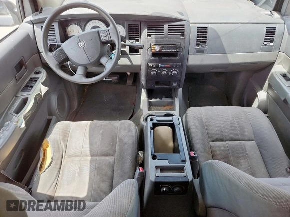 2005 Dodge Durango SXT с VIN 1D4HD38NX5F601092, выставлен на аукционе Copart как лот 63338515 с пробегом 301 984 миль миль и Чистый • Clean title. История ставок и продаж доступна на DreamBid. Изображение 8.