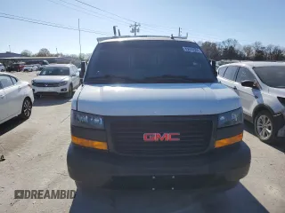 2022 GMC Savana Cargo Van with VIN 1GTW7AF7XN1175695, listed as a Copart auction lot 83633504 with 66,191 mi miles and Salvage Title. Bid and sale history available at carsss.com. Image 5.