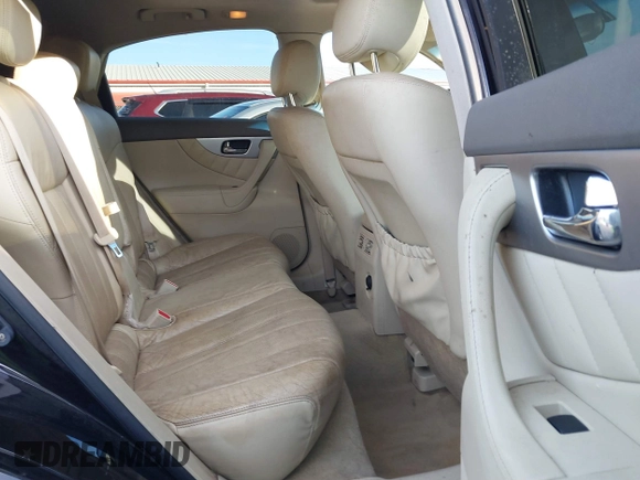 2012 Infiniti FX35 with VIN JN8AS1MWXCM154817, listed as a IAAI auction lot 41561329 with 198,224 mi miles. Bid and sale history available at carsss.com. Image 8.