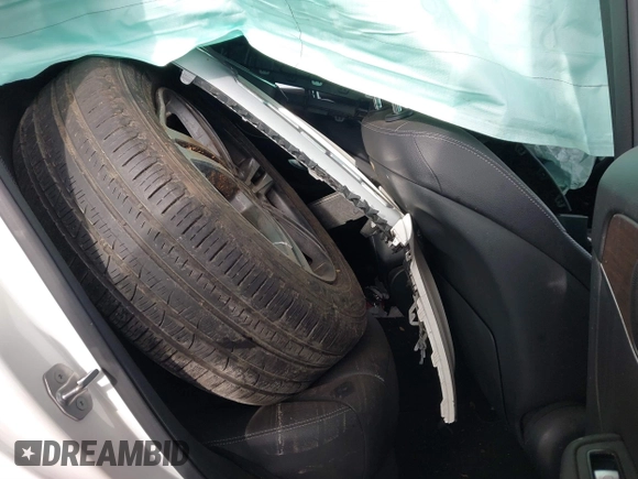 2020 Mercedes-Benz GLC 300 z VIN W1N0G8DB6LF803198, wystawiony jako IAAI lot #41170361 z przebiegiem 56 556 mil mil oraz . Historia ofert i sprzedaży dostępna na DreamBid. Obrazek 8.