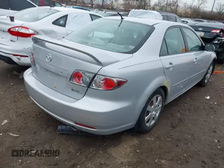 2007 Mazda 6 i Sport VE with VIN 1YVHP80C975M32228, listed as a IAAI auction lot 41747821 with 115,741 mi miles and . Bid and sale history available at carsss.com. Image 4.