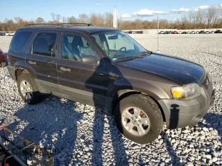 2007 Ford Escape XLT with VIN 1FMYU93Z17KB27856, listed as a Copart auction lot 79689094 with 138,888 mi miles and Clean Title. Bid and sale history available at carsss.com. Image 4.