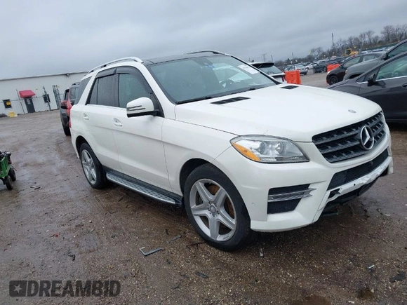 2014 Mercedes-Benz M 550 with VIN 4JGDA7DB1EA362659, listed as a IAAI auction lot 41704573 with 163,341 mi miles and . Bid and sale history available at carsss.com. Image 1.